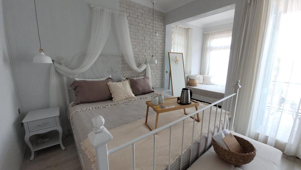 Karamela Hotel Ayvalik Exterior foto