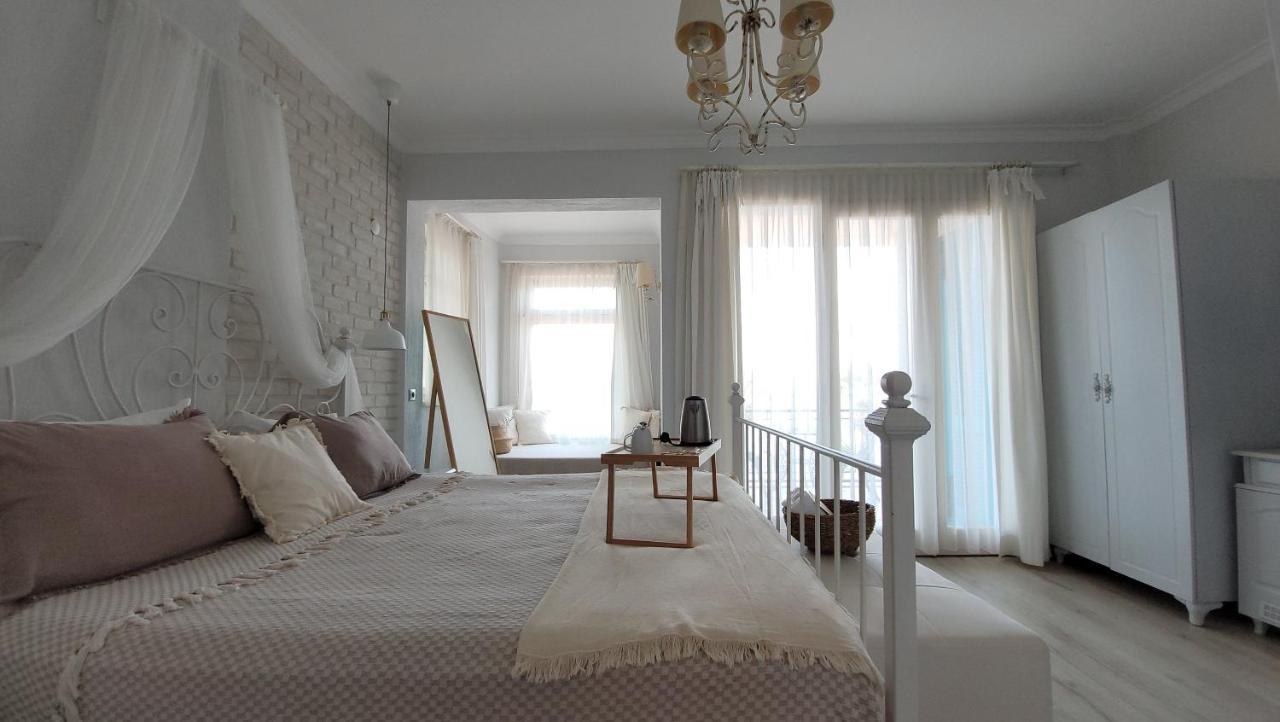 Karamela Hotel Ayvalik Exterior foto