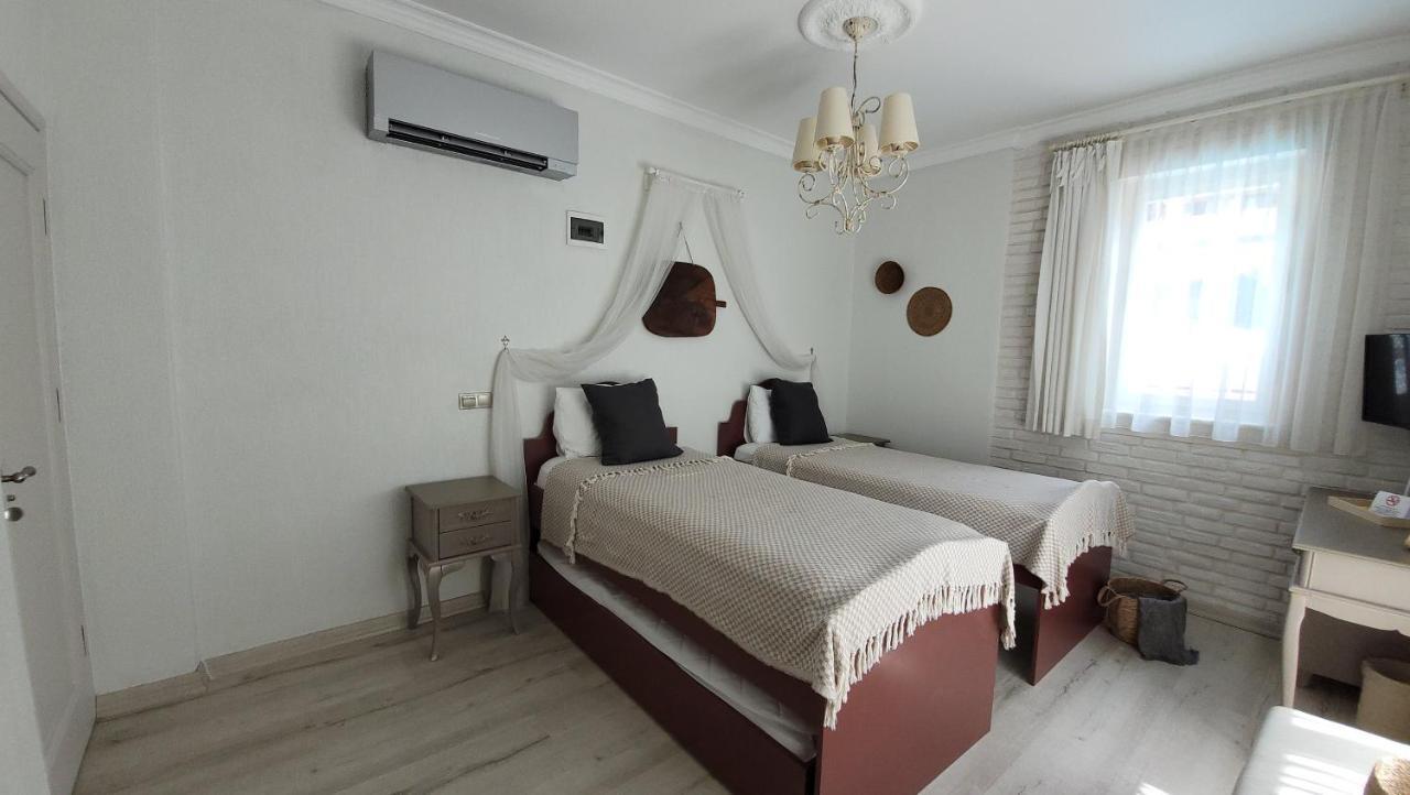 Karamela Hotel Ayvalik Exterior foto