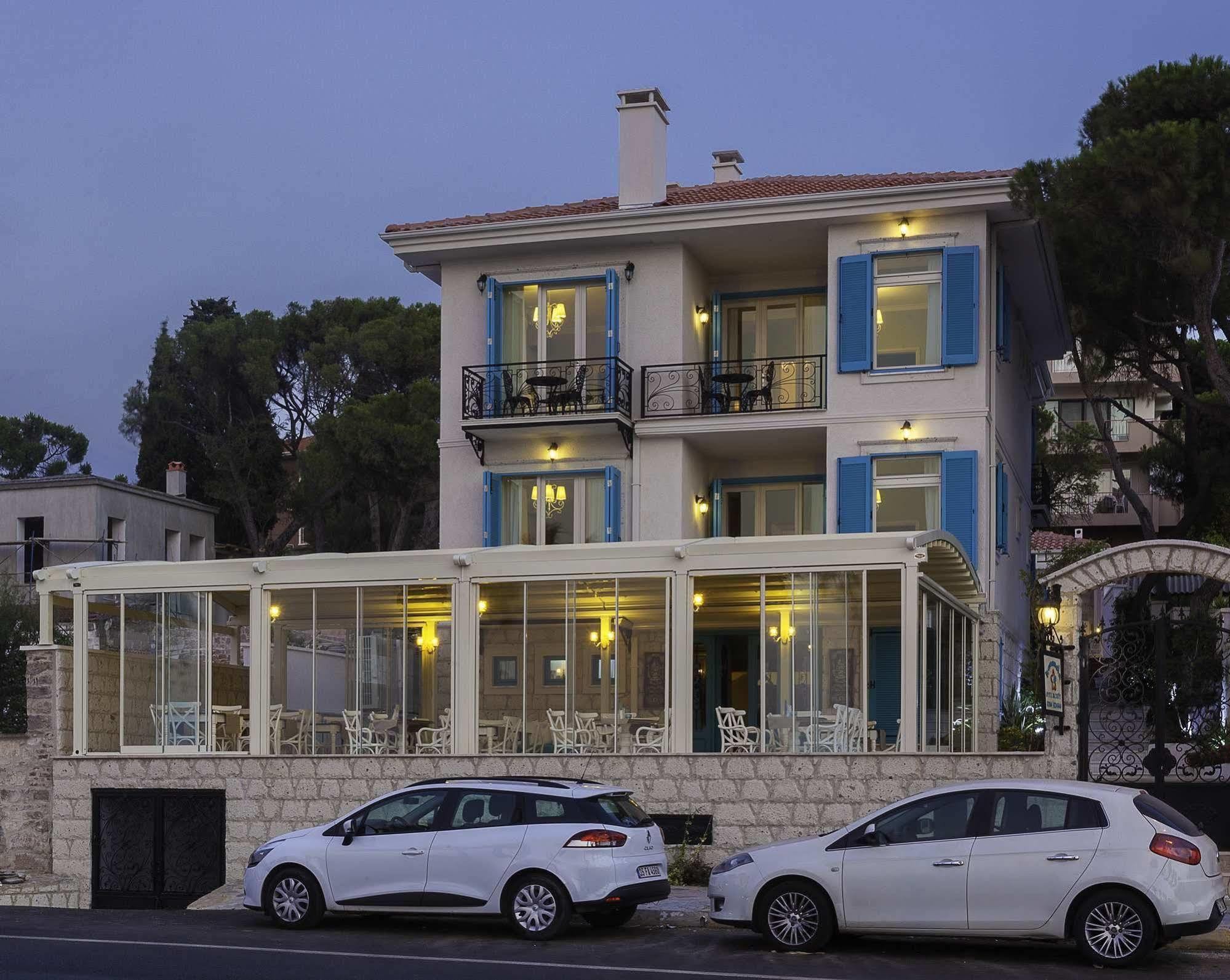 Karamela Hotel Ayvalik Exterior foto